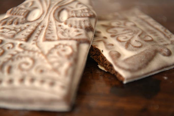 A Taste of the Past: Gingerbread, Linzers, and Colonial
