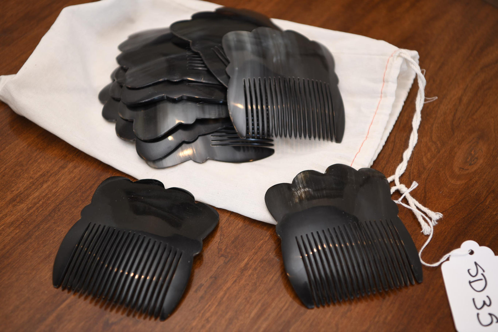 Decorative Horn Comb | SD35