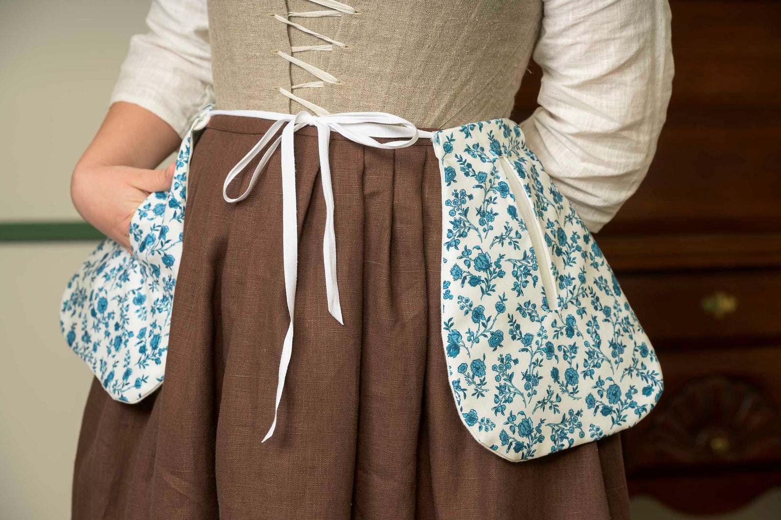Double Pockets | Hamilton Blue