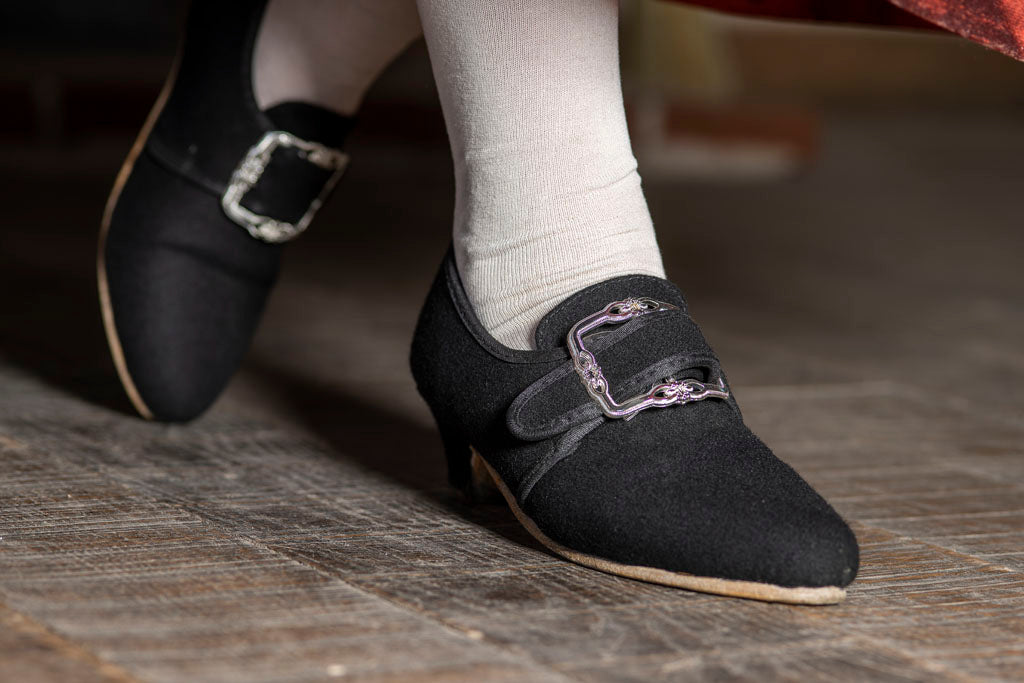 18th Century Wool Shoes - Jenny's Woolen Buckle Shoes