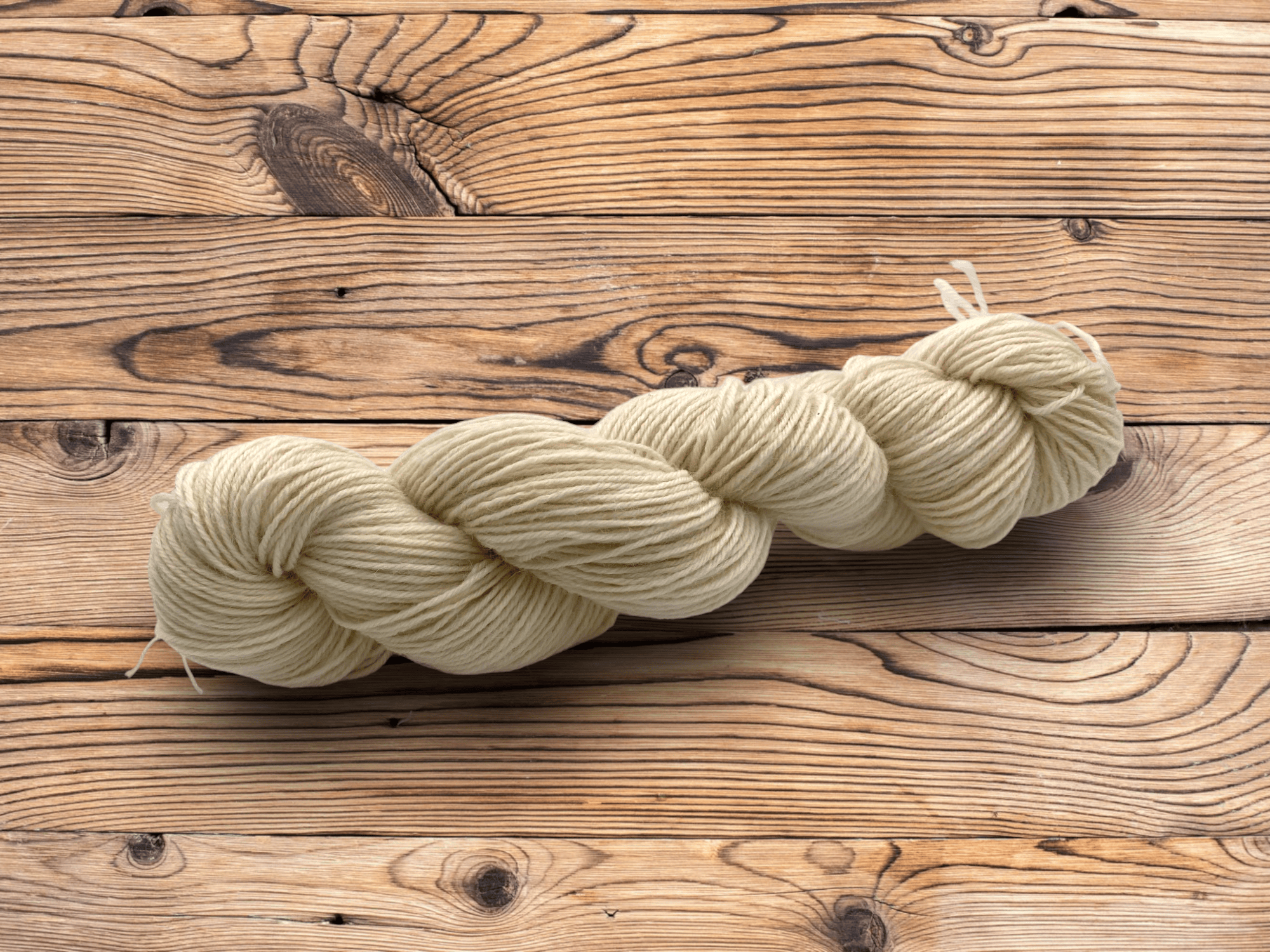 Tracable Wool Undyed Yarn: Farm Traceable British Wool DK - Samson Historical