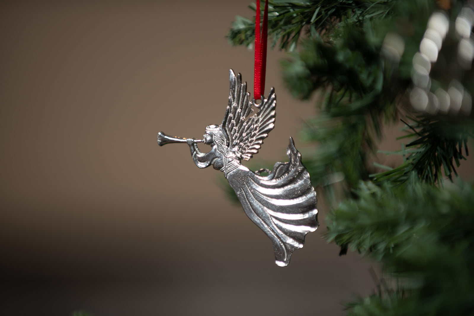 Pewter Ornament | Angel and Horn