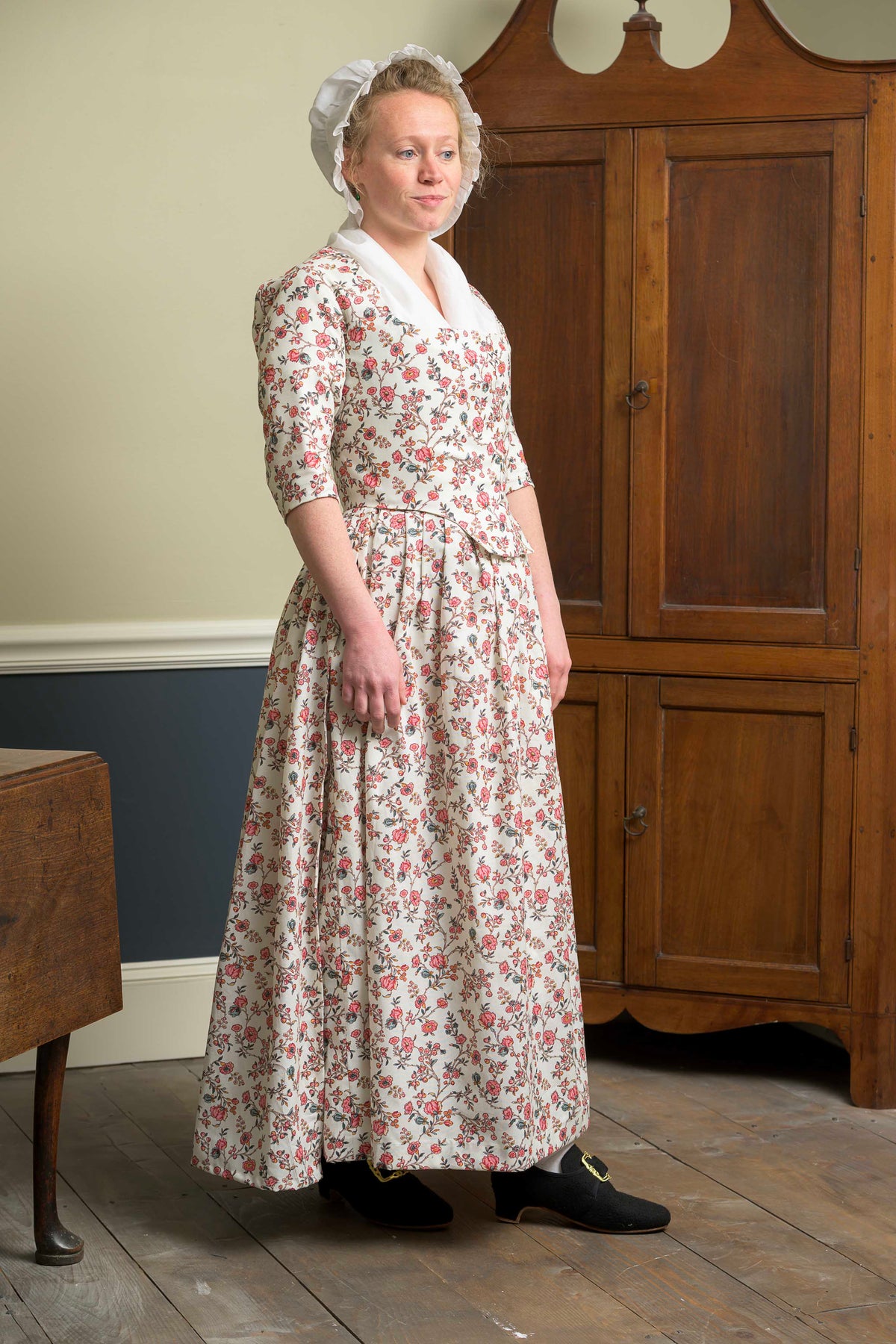 Square Front Italian Gown | Trailing Blossoms | 1770 - 1790