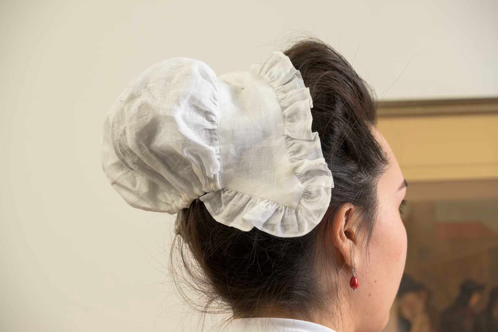 Petite casquette en lin froncé