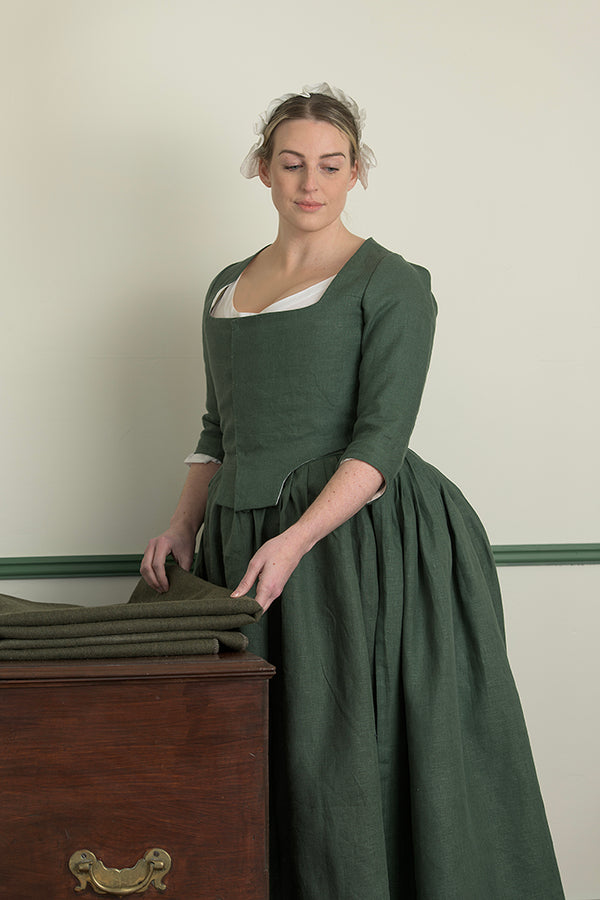 slim fit dress slacks Robe en Lin Vert | 1770