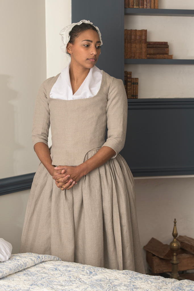 Natural Tan Linen Gown | 1770 - 1790 Natural Tan Linen Gown | 1770 - 1790