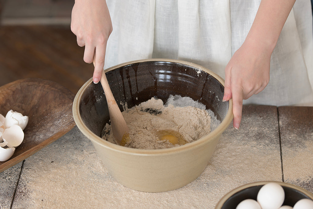 Salt Glazed Mixing Bowls | 1 Gallon