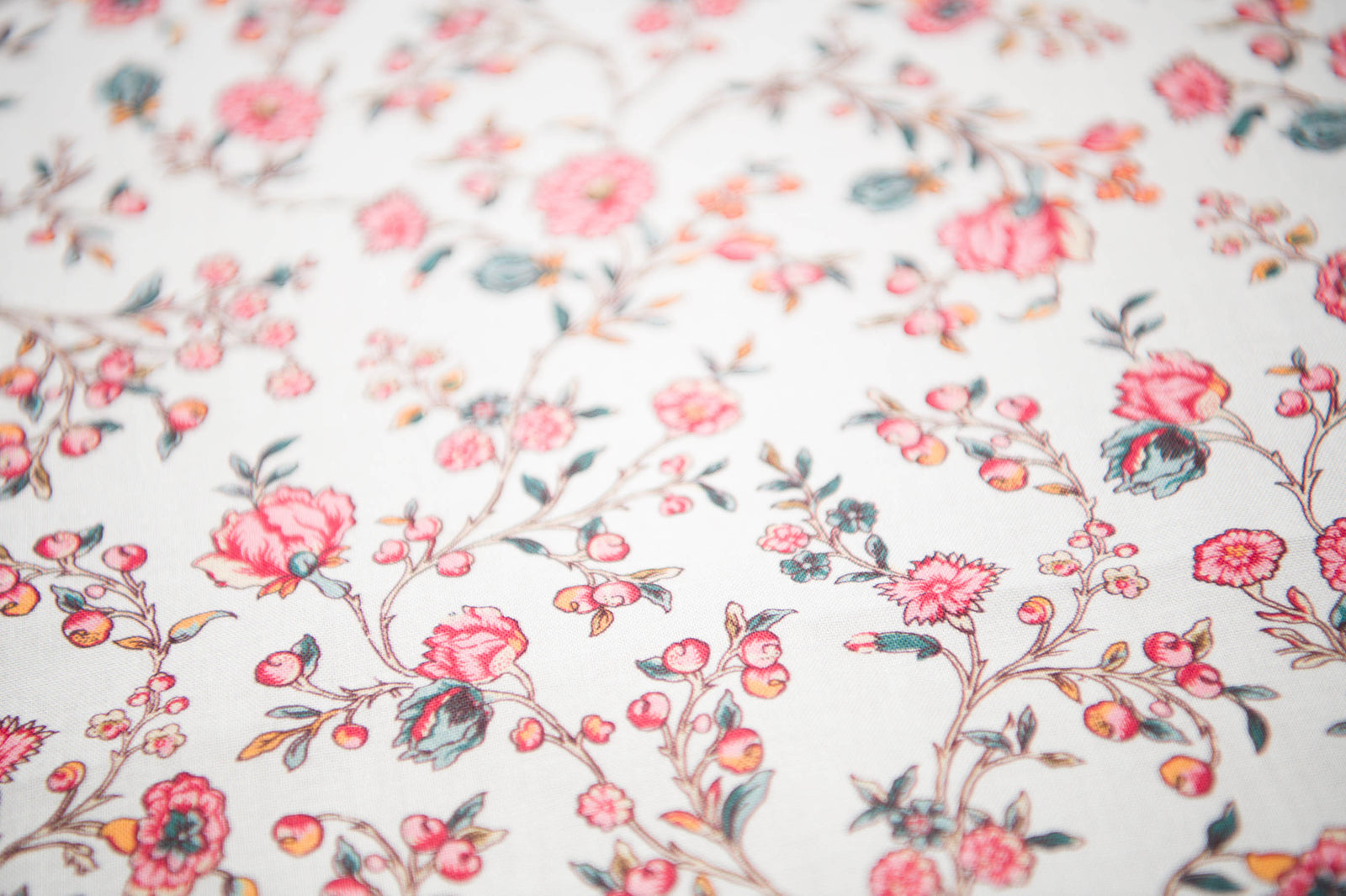 Trailing Blossoms Reproduction Fabric