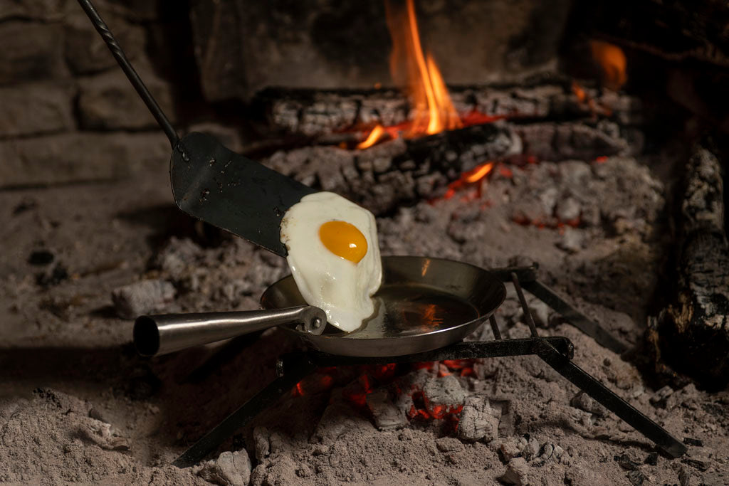 Folding Frying Skillet from Samson Historical