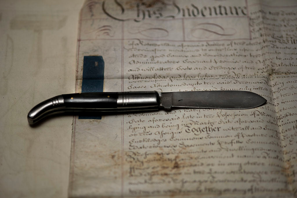 18th Century Pocket Knife Made of Horn