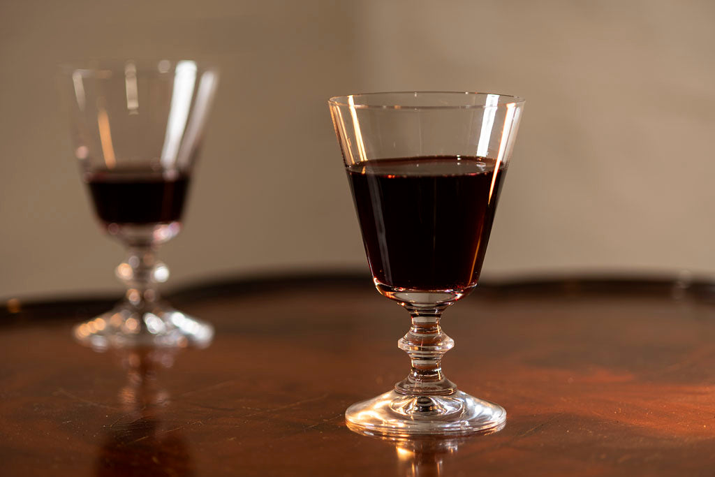 https://www.samsonhistorical.com/cdn/shop/products/Wine-Glass-18th-Century-Drinking-Vessel_1200x.jpg?v=1664820047