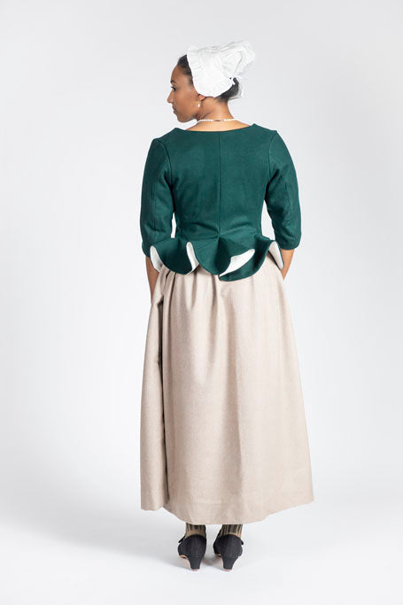 18th Century Women&#39;s Jacket from Samson Historical - Green Wool Fanfare