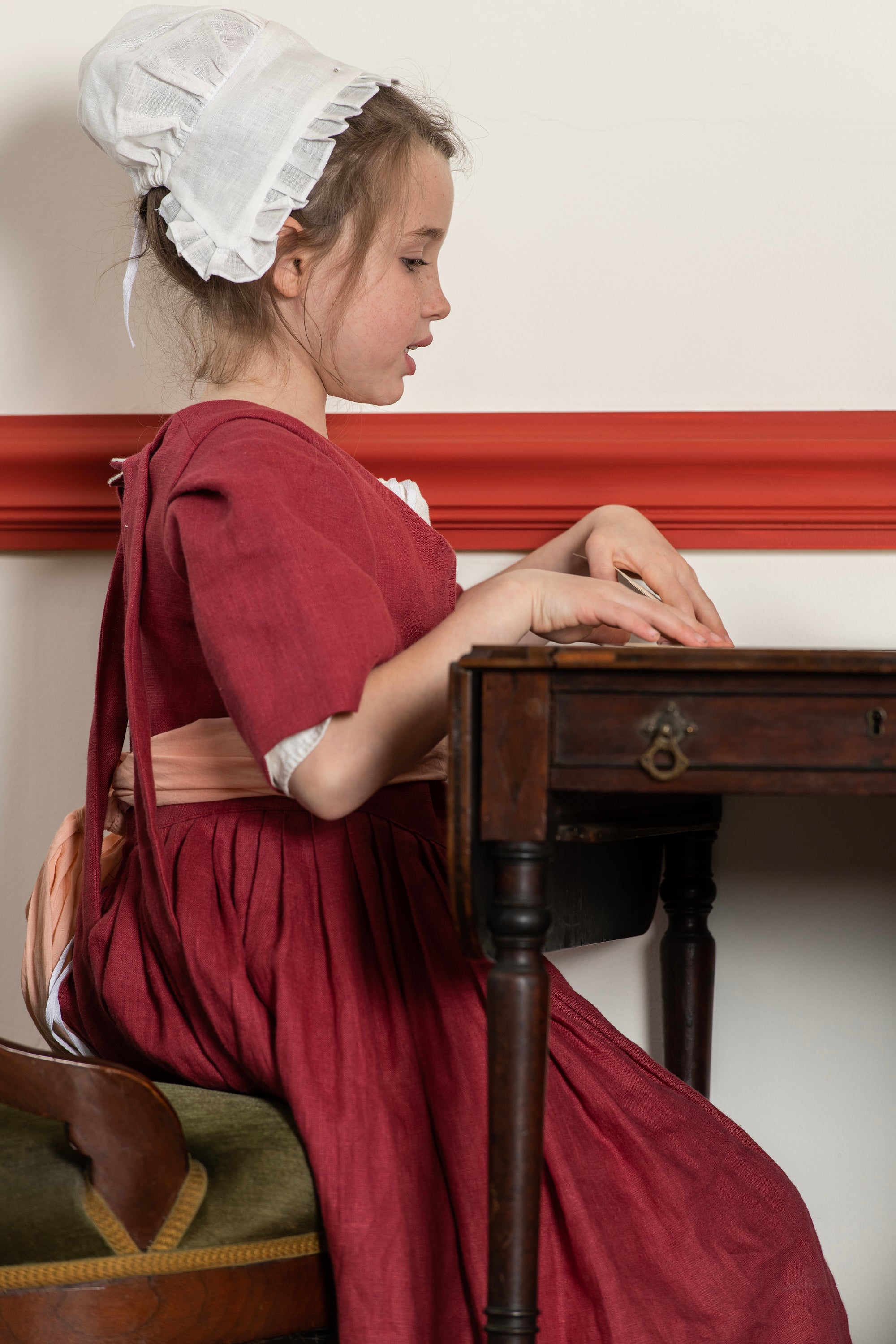 Robe de filles Lin Rouge Samson Historical
